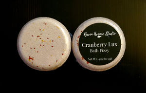 Pink bath fizzy scented in cranberry